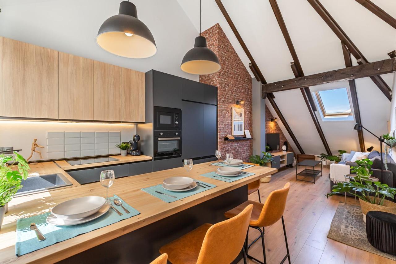 Suite Homes Penthouse Lazcano 5 Малага Экстерьер фото